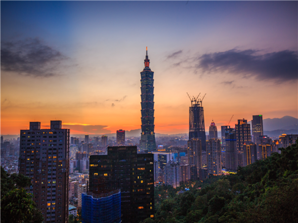 [노쇼핑/온천호텔1박+5성호텔2박] 대만/우라이/예류/스펀/지우펀 4일 (101전망대/천등체험/특식4회)