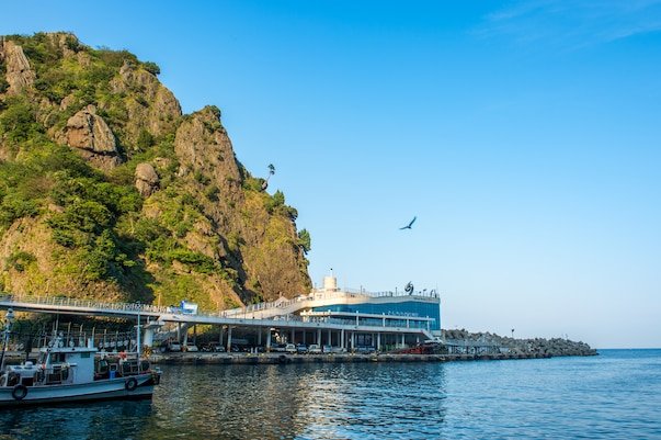 [포항영일만신항] 울릉도 독도4일 ＜대형크루즈/선박텔/라페루즈리조트/육로A,B코스/올식사포함＞